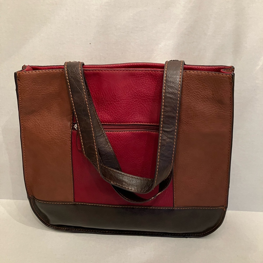 Clark’s leather tote